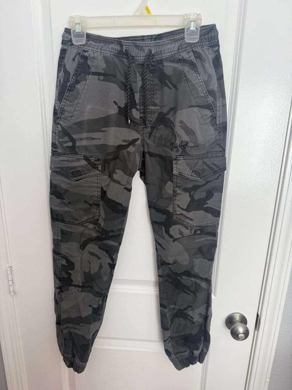 Tony Hawk Gray & Black Camo Cargo Jogger Pants